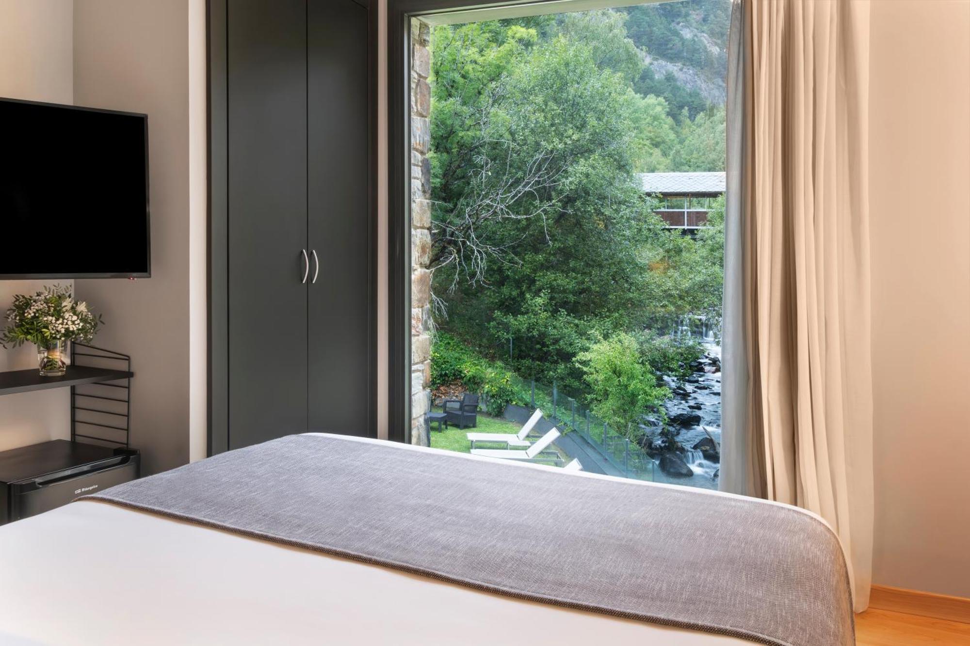 Nh Collection Andorra Palome Ξενοδοχείο Erts Εξωτερικό φωτογραφία